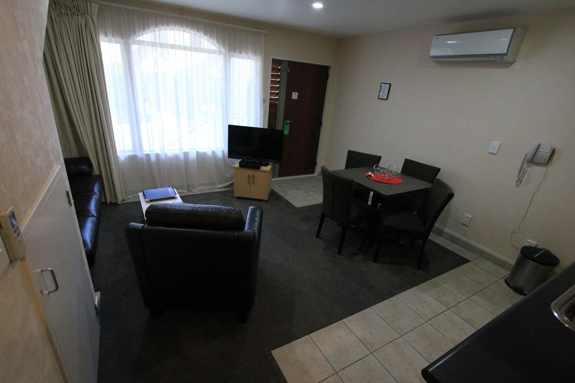 Voyager Aparthotel