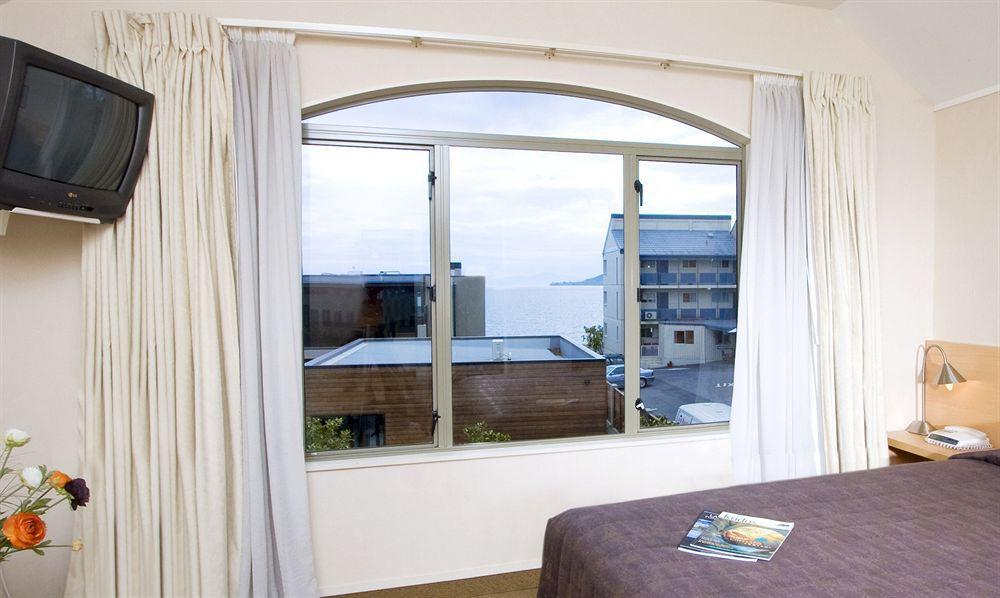 Voyager Aparthotel 4*